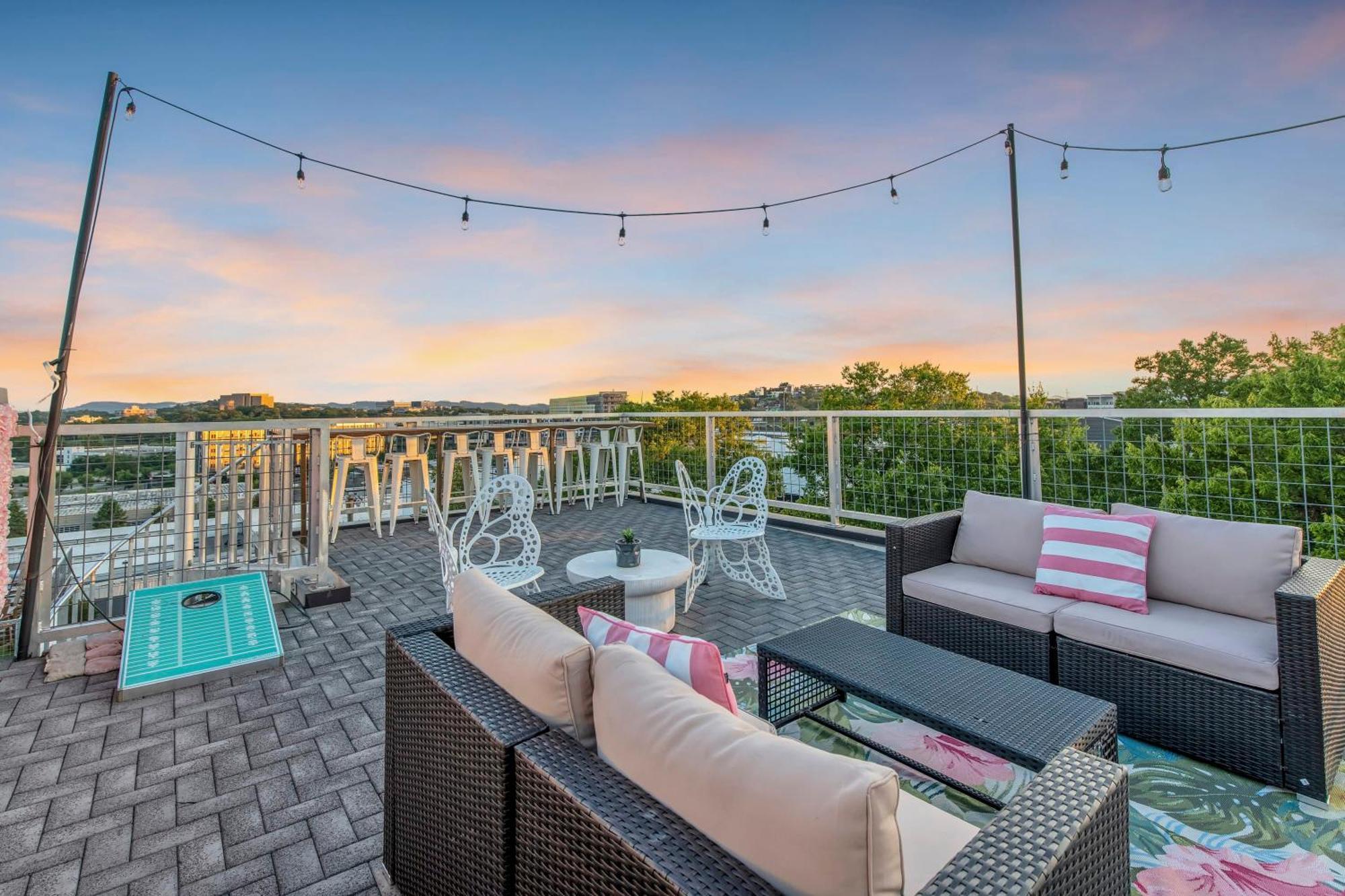 Dolly'S Big House - 18 Beds Skydeck Views Villa Nashville Exterior photo
