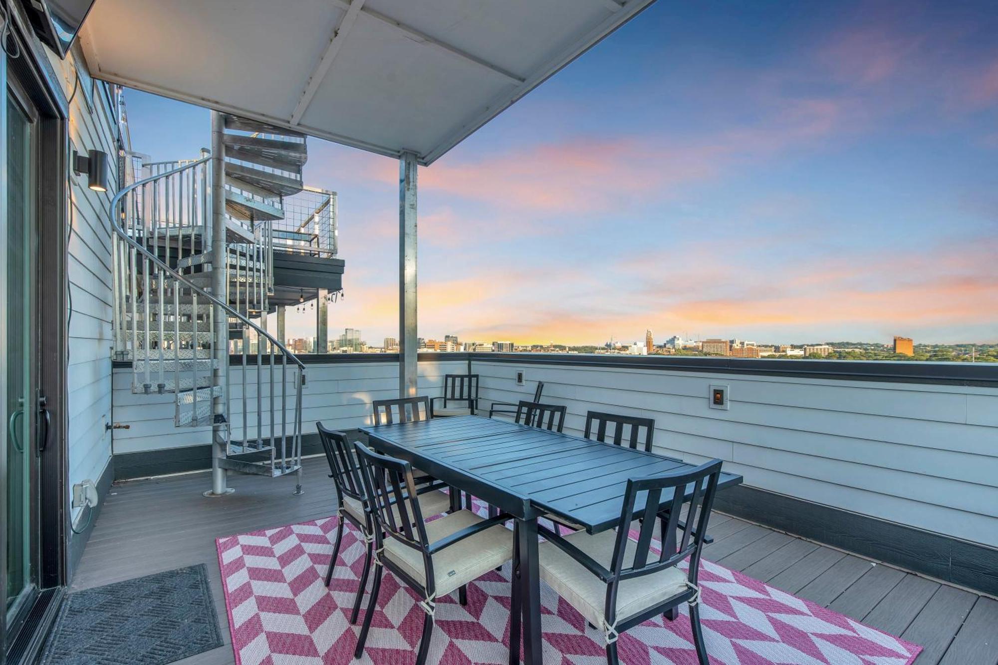 Dolly'S Big House - 18 Beds Skydeck Views Villa Nashville Exterior photo